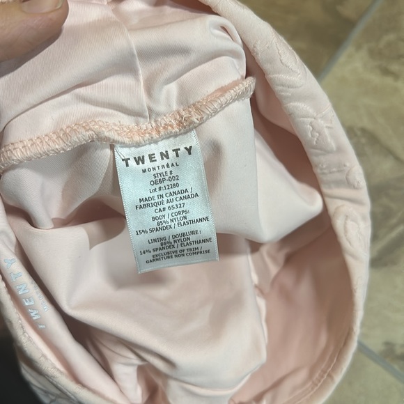 Twenty Montreal baby pink flamingo biker athletic yoga shorts XS - Picture 5 of 6